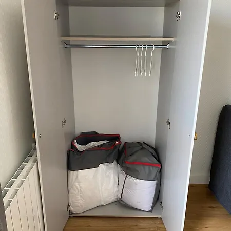 1 Pièce, Hyper Centre, Grosse Horloge * La Rochelle (Charente-Maritime)