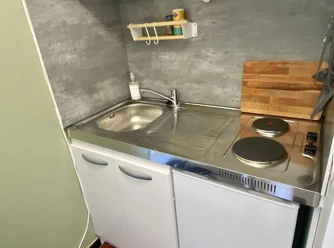 1 Pièce, Hyper Centre, Grosse Horloge * La Rochelle (Charente-Maritime)