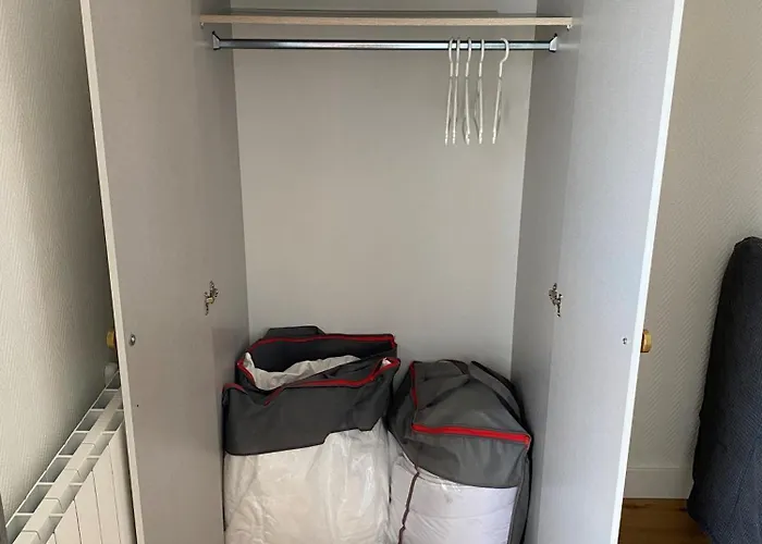 1 Pièce, Hyper Centre, Grosse Horloge * La Rochelle (Charente-Maritime)